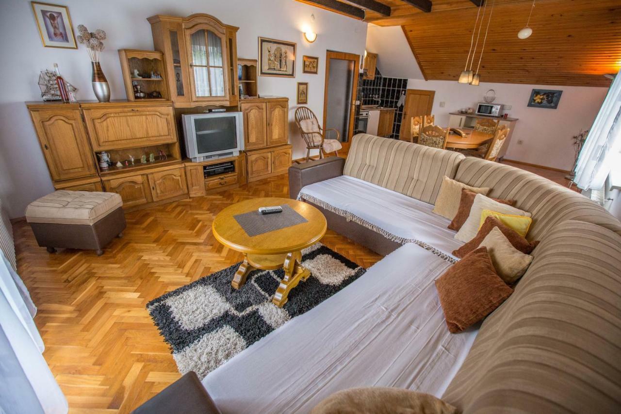 Apartman Ružica Ogulin Exteriér fotografie