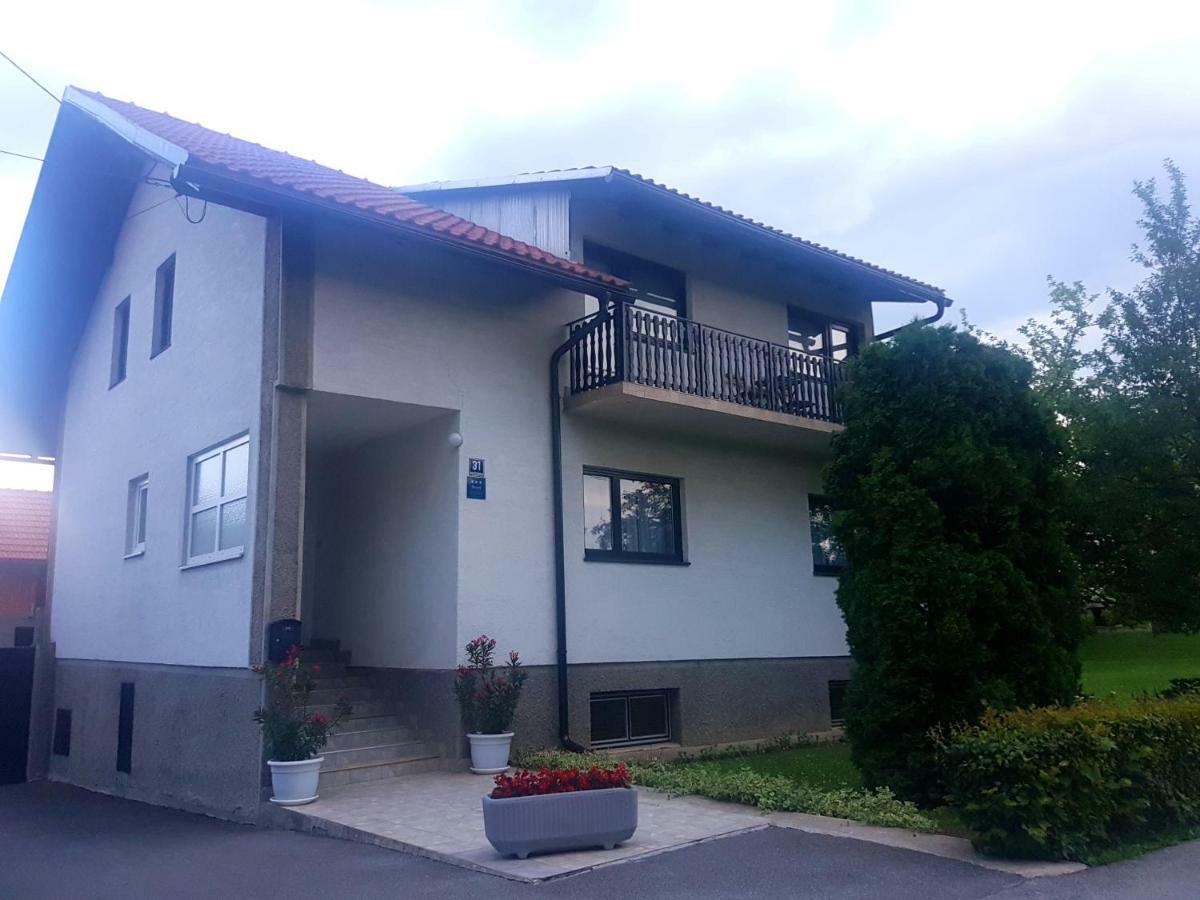 Apartman Ružica Ogulin Exteriér fotografie